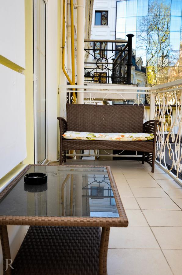 Hotel Maman Odesa Exterior photo